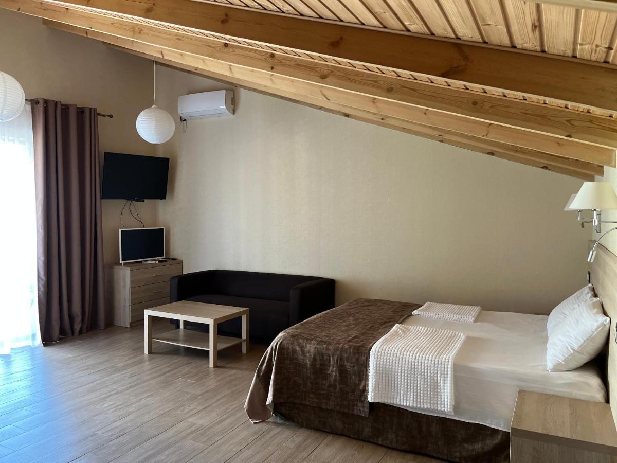 גגרה Guest House Letto מראה חיצוני תמונה