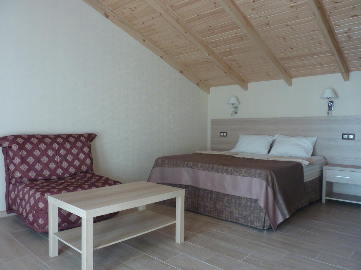 גגרה Guest House Letto מראה חיצוני תמונה